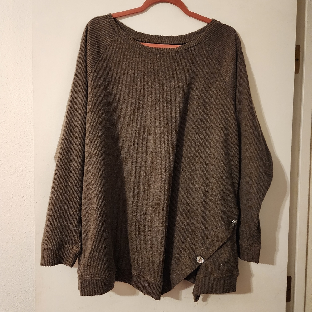 New York laundry sweater